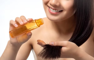 How many centimeters does hair grow each month?